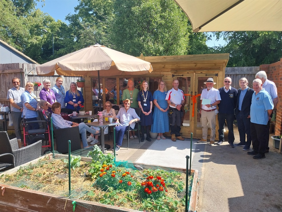 New garden workshop officially opened thanks to Lions donation