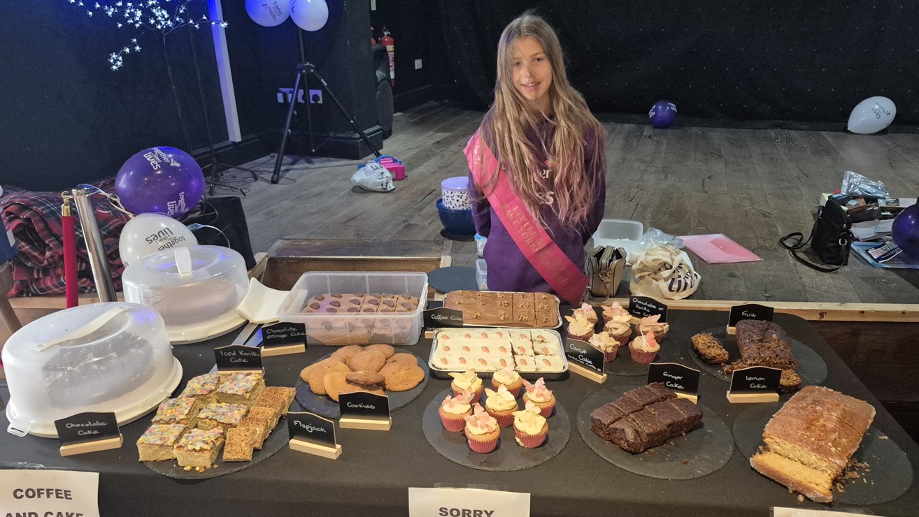 Little Miss Teen East Yorkshire raises thousands for Andy's